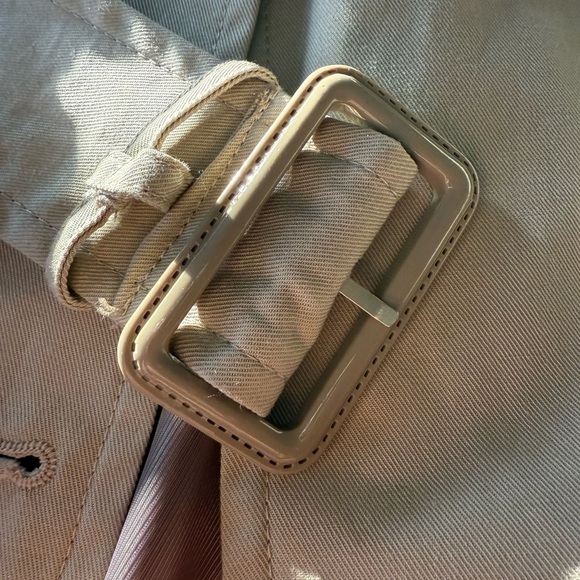 EUC-Mango Classic Tan Trench Coat- Sz small - Picture 6 of 9